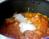 A picture of step 2 of Mutton Badami Korma.