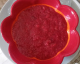 Foto del paso 6 de la receta: Tarta de queso con mermelada de fresa natural (todo sin azúcar)