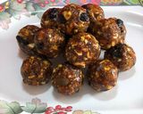 A picture of step 10 of Dry Fruit Laddu.