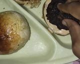 A picture of step 4 of Homemade beef burger 😍.