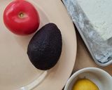 Foto del paso 2 de la receta: Sándwich omelette 🥪 relleno de ricotta, aguacate y tomate 🍅 🥑 🥚