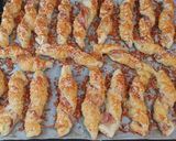 Sajtos-baconos leveles rudak recept fázis 5 fotója