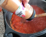 Foto del paso 4 de la receta: Mollejas en salsa de tomate