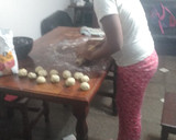 Foto del paso 2 de la receta: Yaniqueques o sea en argentina torta frita pero un poco diferente