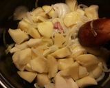 Foto del paso 3 de la receta Estofado de patatas cremosas con nata