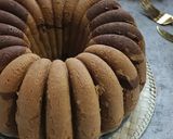 Foto langkah ke 5 dari resep Bolu Pandan Coklat.