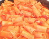 Foto del paso 8 de la receta: Rigatoni al ragù de Pulpo con base de crema de Calabaza