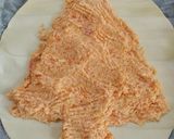 Foto del passaggio 3 della ricetta Albero di sfoglia con carote e ricotta