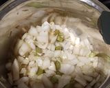 Foto del paso 5 de la receta Estofado de pollo tinto a las finas hierbas con patatas