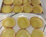 Foto langkah ke 5 dari resep Martabak mini manis.