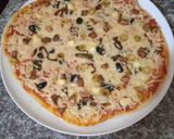 صورة لخطوة 2 من وصفة بيتزا🍕🧀
