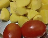 A picture of step 1 of Aloo tinda masala.