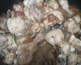 A picture of step 5 of Chicken black pepper karahi.