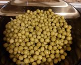 Zöldséges zöldborsós pulykagulyás recept fázis 3 fotója