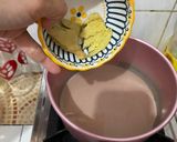 Foto langkah ke 2 dari resep Susu Cokelat Jahe Kayu Manis.