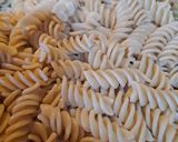A picture of step 1 of Tom Yum Pasta.