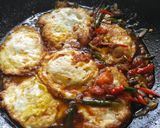 Foto langkah ke 4 dari resep Telur Ceplok Tauco.