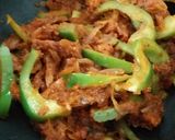 A picture of step 5 of Paneer Jalfrezi.