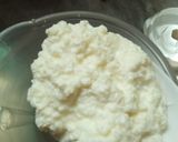 A picture of step 2 of Fresh homemade butter.