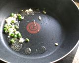 Gambar langkah 1 resipi Sayur Pak Choy Tumis Udang.