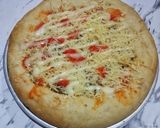Foto langkah ke 5 dari resep Pizza Bengkak.