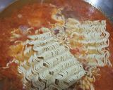 Foto langkah ke 5 dari resep Mie rebus padang.