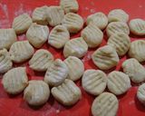Házi gnocchi tejszínes-paradicsomos szósszal recept fázis 4 fotója