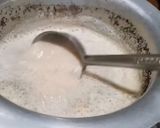 A picture of step 4 of Karak Elaichi Chae.