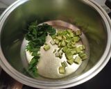 Foto del paso 4 de la receta Crema Fría Detox de Calabacín con puerro y Manzana