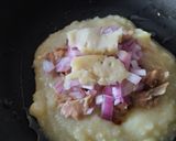Foto del paso 4 de la receta: Arepa🫓de yuca rellena de carne🥩bbq y queso🥯🧀🧇