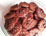 Foto langkah ke 7 dari resep Choco chips cookies.