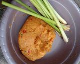 Foto langkah ke 2 dari resep Sate Lilit Ayam.