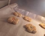 Foto del passaggio 5 della ricetta Biscotti di pasta frolla alla vaniglia