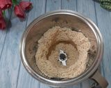 A picture of step 2 of Til Gud Nariyal Barfi.