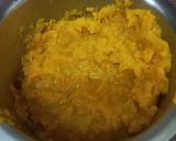 A picture of step 1 of Pumpkin ladoo.