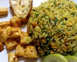 Foto langkah ke 2 dari resep Nasi goreng kunyit bayam, mantap!.