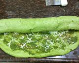 A picture of step 6 of Spinach Cheese Garlic Babak.