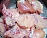 A picture of step 1 of Palak Chicken.