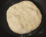 Foto langkah ke 5 dari resep Naan Sourdough Garlic Bread.