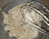 A picture of step 5 of Honey oatmeal choco cookies.
