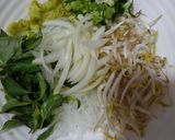 Foto langkah ke 5 dari resep Chicken Pho DaMuDza.