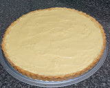 Foto del paso 1 de la receta: Tarta de bananas y kiwi con crema pastelera