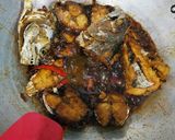 Foto langkah ke 2 dari resep Tengiri goreng kecap.