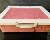 Erdei gyümölcsös-vaníliapudingos piskóta recept fázis 5 fotója