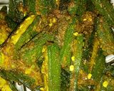 A picture of step 4 of Masala Bhindi.