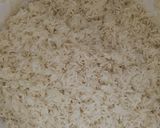 Foto del paso 1 de la receta: Budín de arroz con hojas de brócoli
