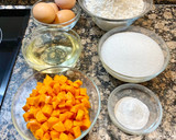 Foto del paso 1 de la receta: Pastel de zanahoria con relleno y ganaché, “sin gluten “