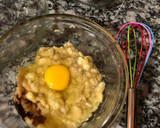 Foto del paso 1 de la receta: Budín de banana y chips de chocolate