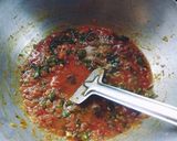 A picture of step 10 of Dal Palak.