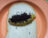 Foto langkah ke 2 dari resep Roti bakar isi pisang.